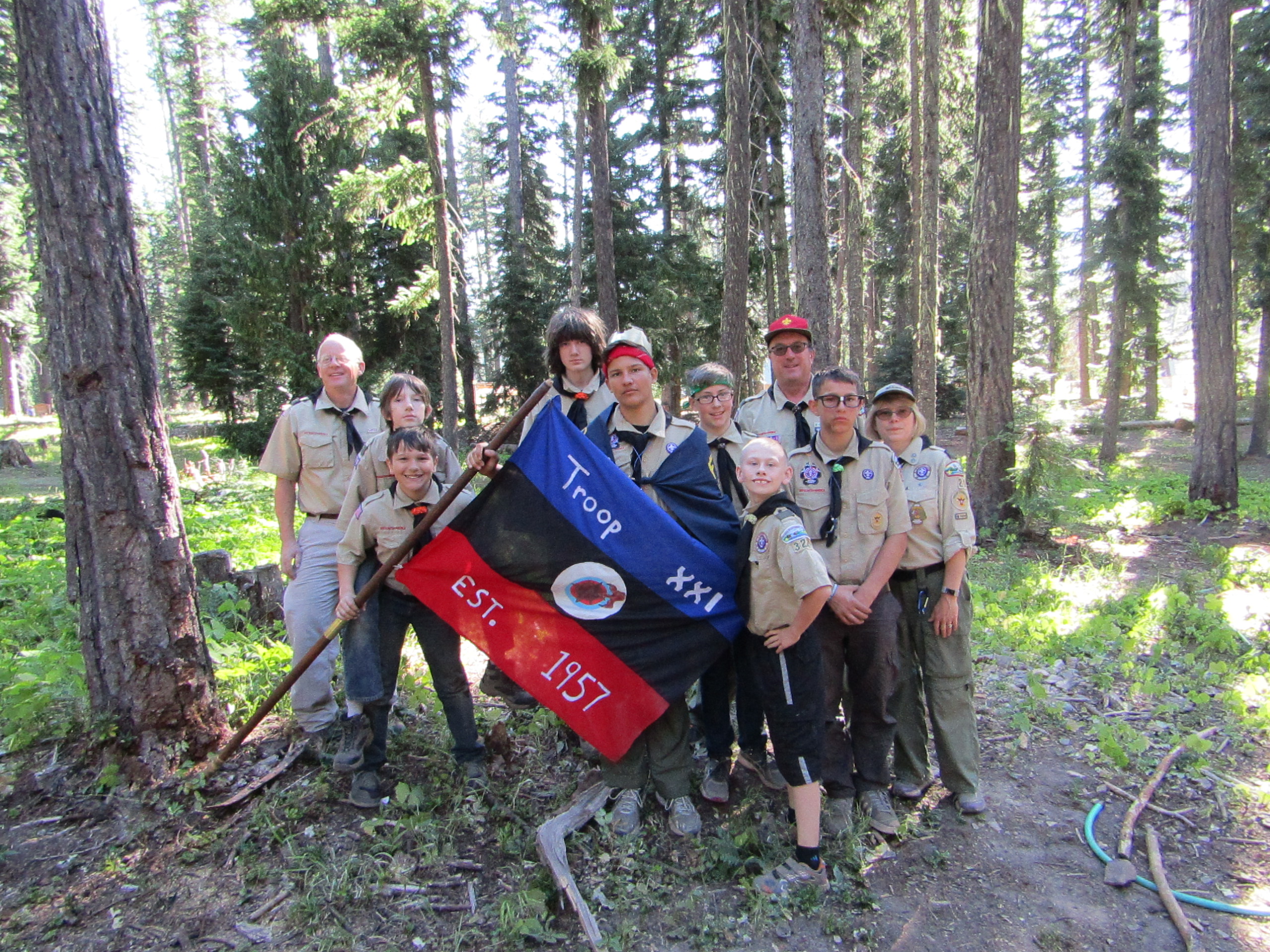 Group photo of boy scout troop 21